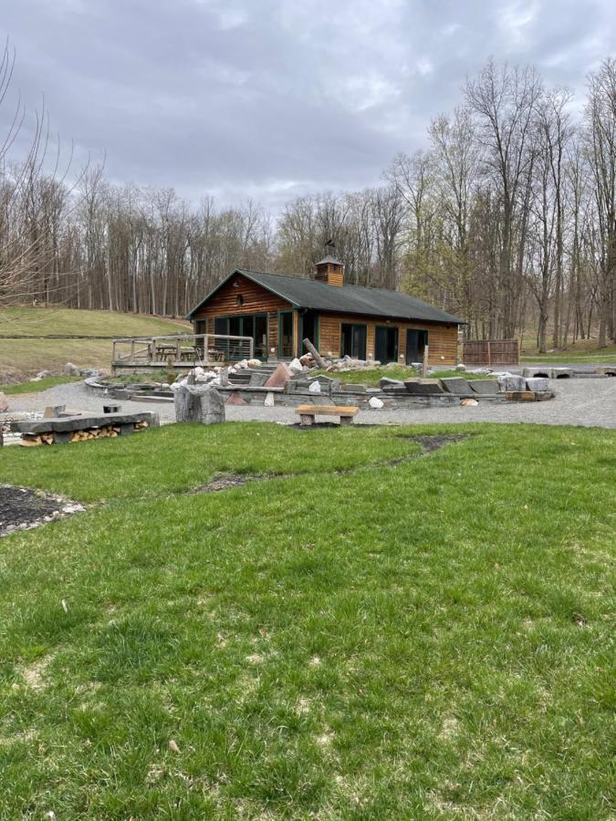 New Park Venue & Suites Ithaca Exterior foto